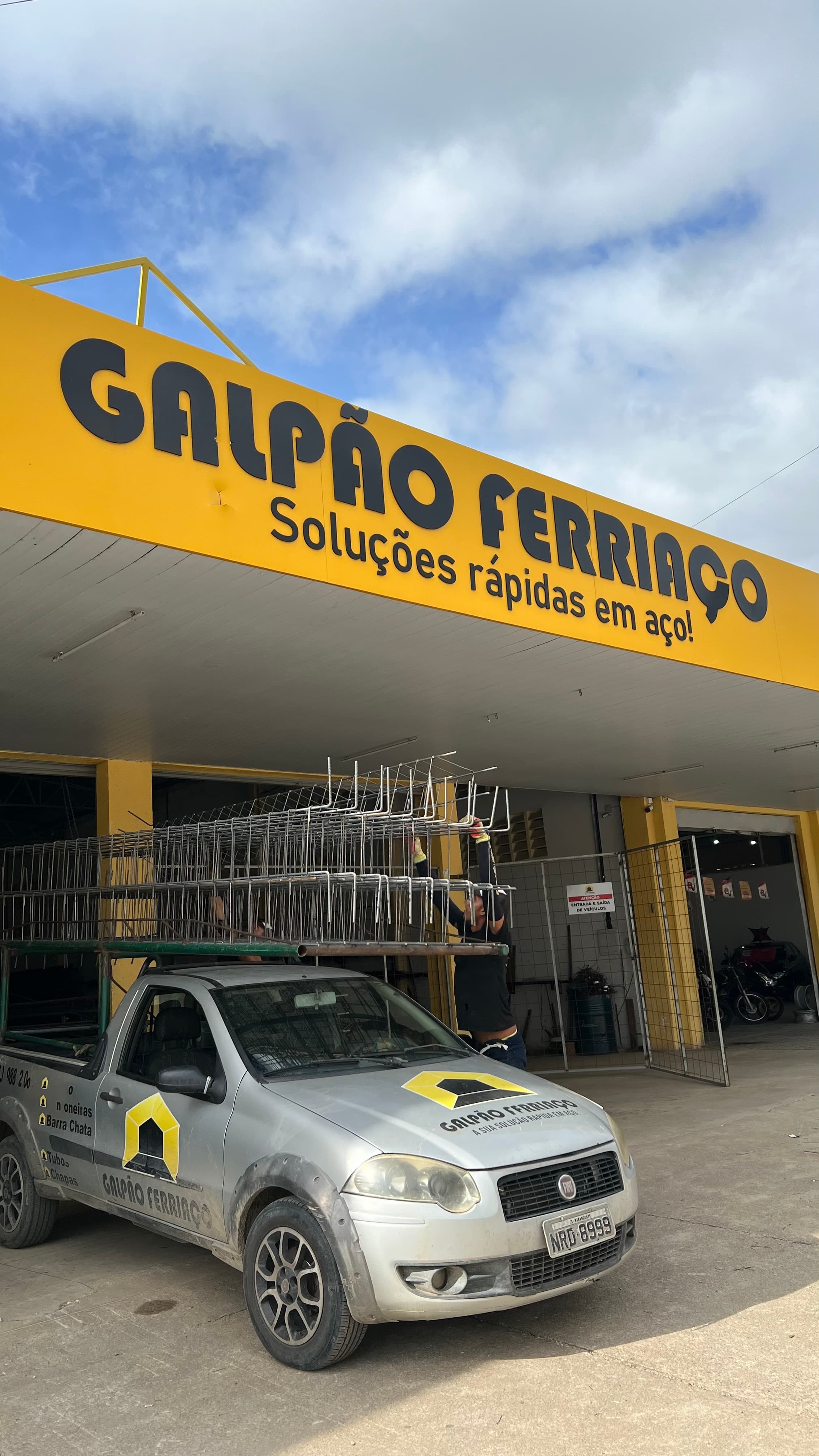 Fachada Galpão Ferriaço