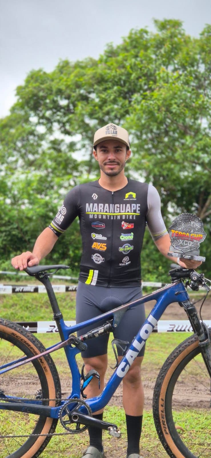 Atleta Maranguape Mountainbike em ação